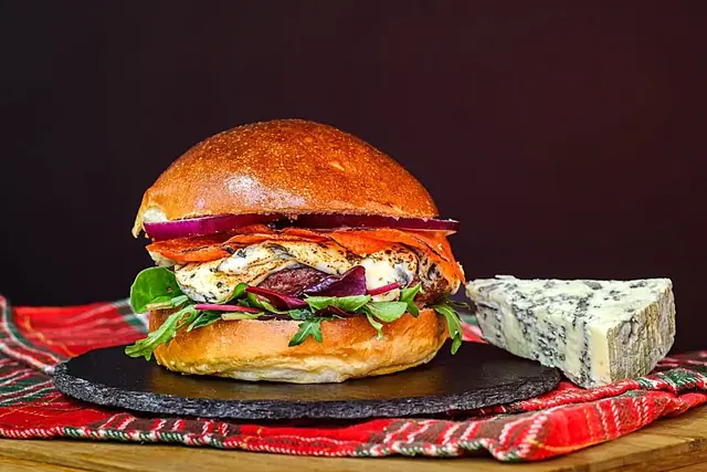 Fresh burger — Well Beef Zlín